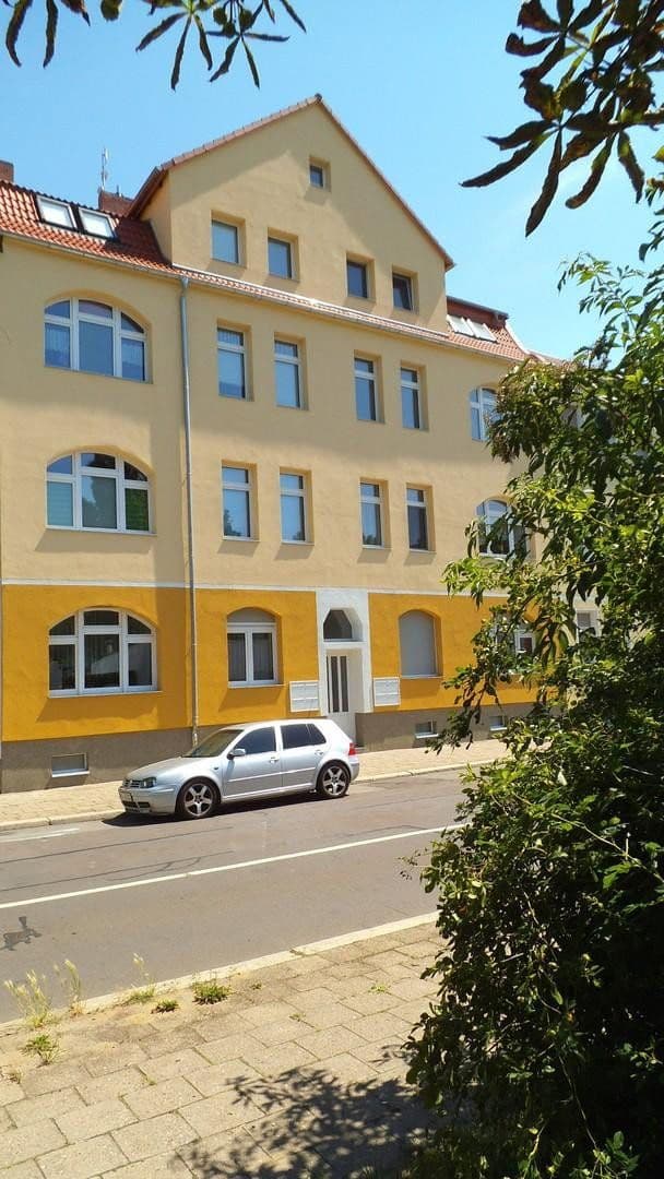 Prenájom bytu 3-izbový 83 m², Magdeburg, Sasko-Anhaltsko Prenájom bytu 3-izbový 83 m², Magdeburg, Sasko-Anhaltsko