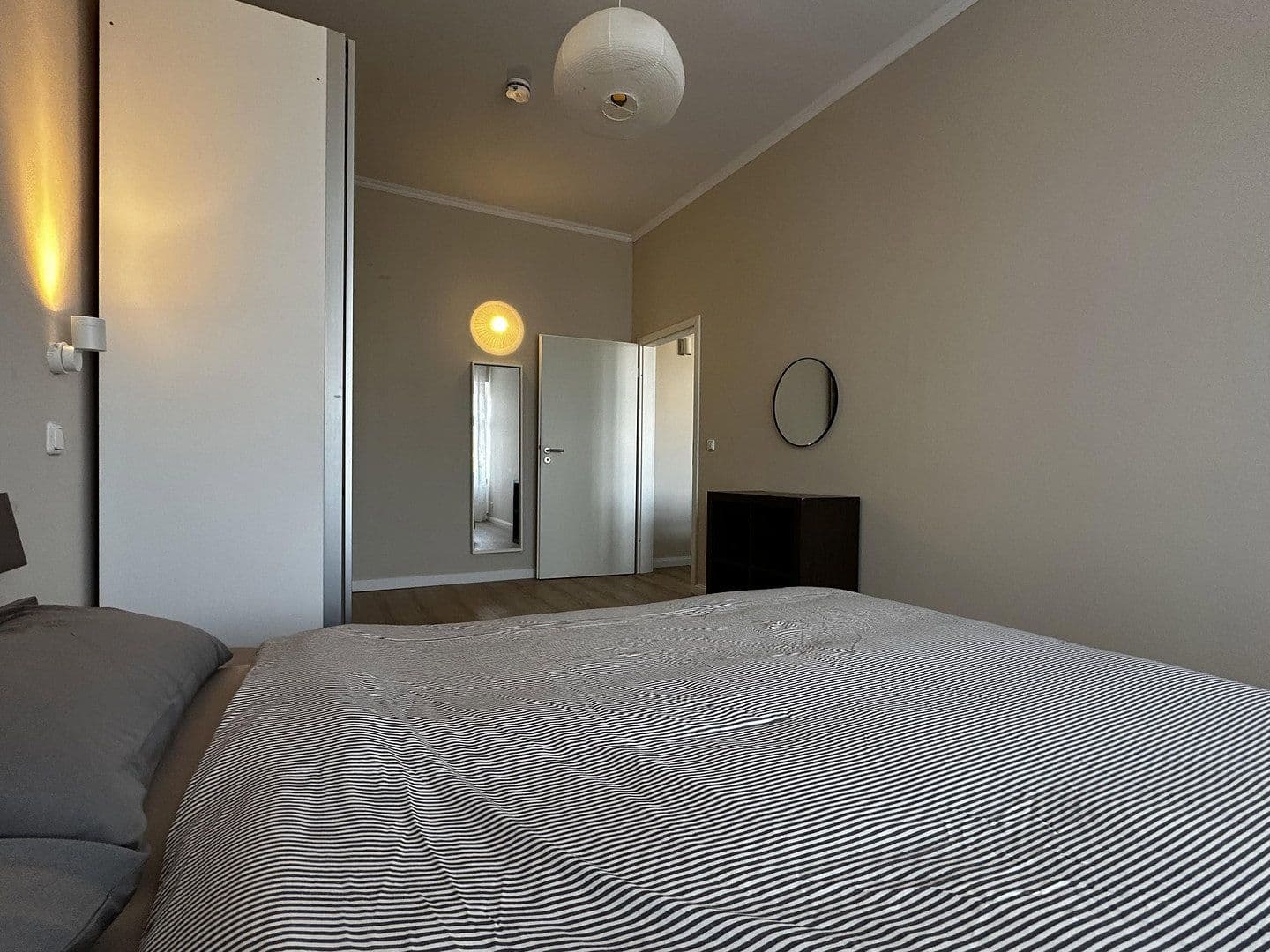 Prenájom bytu 3-izbový 65 m², Osloer Str. 101, Berlin, Berlín Prenájom bytu 3-izbový 65 m², Osloer Str. 101, Berlin, Berlín