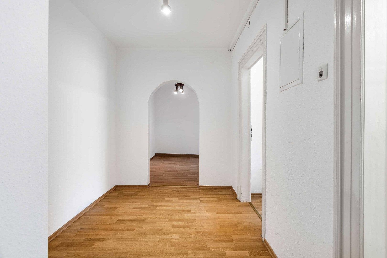 Prenájom bytu 4-izbový 74 m², Hof, Bavorsko Prenájom bytu 4-izbový 74 m², Hof, Bavorsko