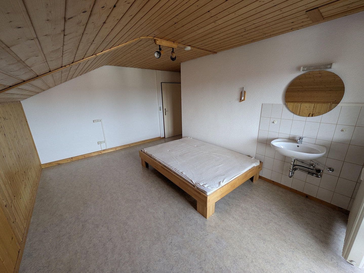 Predaj bytu 4-izbový 103 m², Uhlandstraße 16, Nattheim, Bádensko-Wurttembersko Predaj bytu 4-izbový 103 m², Uhlandstraße 16, Nattheim, Bádensko-Wurttembersko