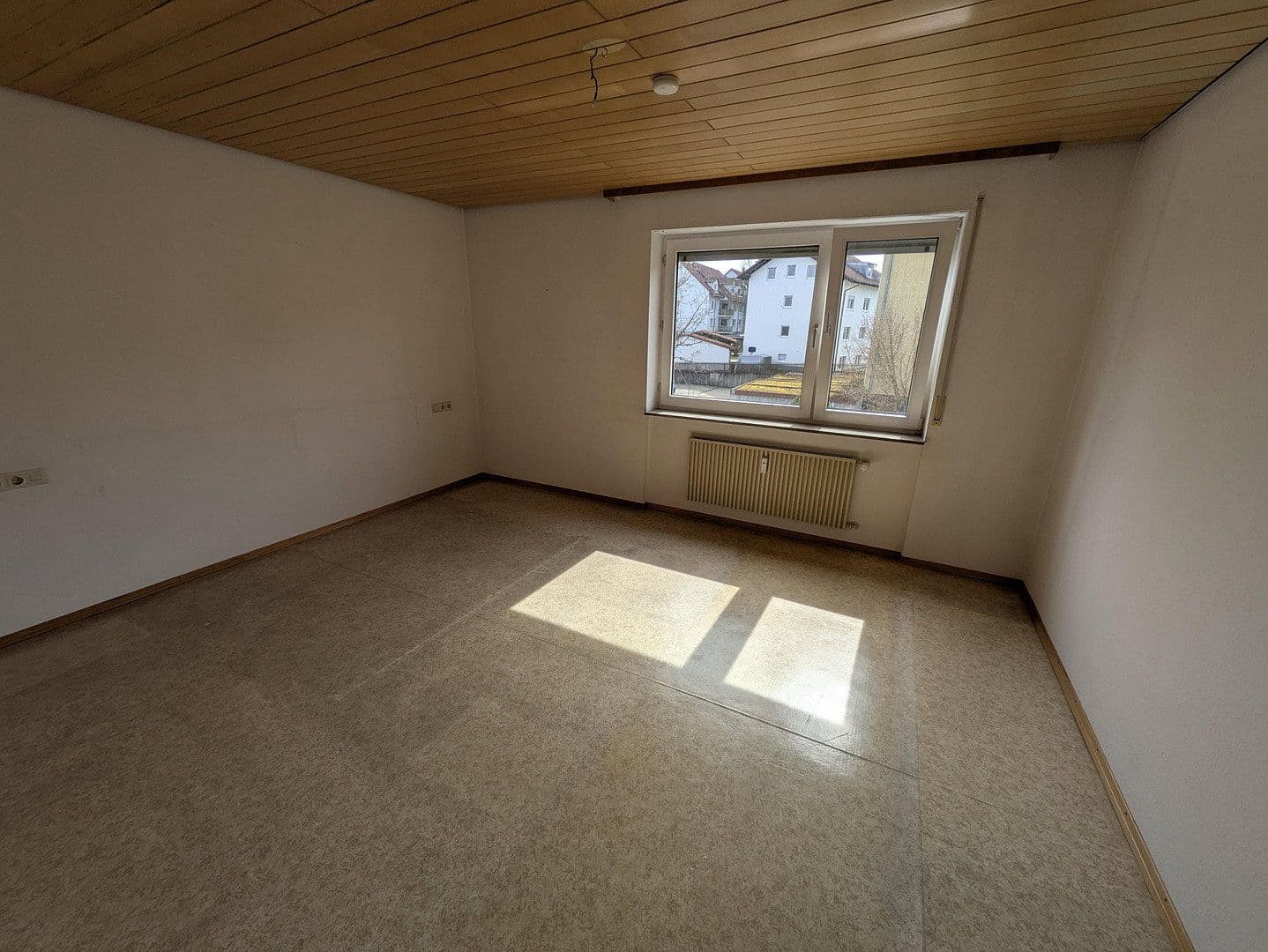 Predaj bytu 4-izbový 103 m², Uhlandstraße 16, Nattheim, Bádensko-Wurttembersko Predaj bytu 4-izbový 103 m², Uhlandstraße 16, Nattheim, Bádensko-Wurttembersko