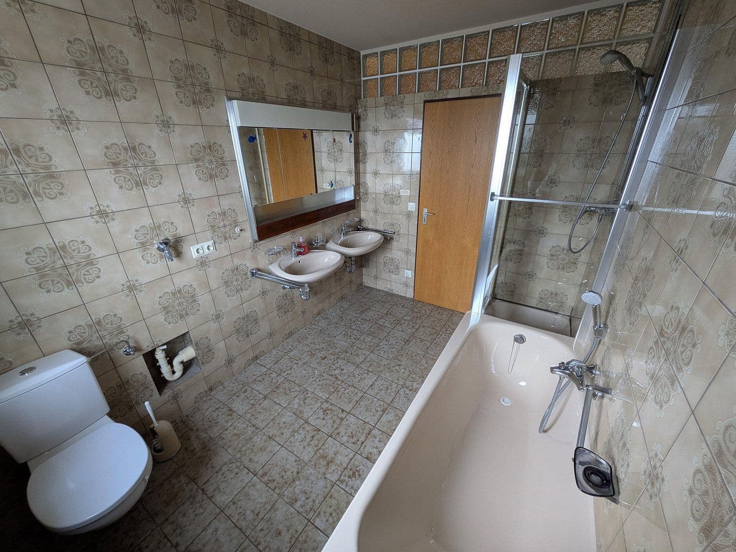 Predaj bytu 4-izbový 103 m², Uhlandstraße 16, Nattheim, Bádensko-Wurttembersko Predaj bytu 4-izbový 103 m², Uhlandstraße 16, Nattheim, Bádensko-Wurttembersko