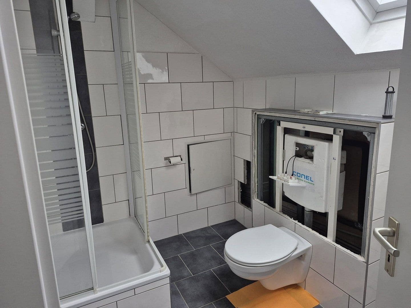 Prenájom bytu 1-izbový 20 m², Zellbach 70a, Clausthal-Zellerfeld, Dolné Sasko Prenájom bytu 1-izbový 20 m², Zellbach 70a, Clausthal-Zellerfeld, Dolné Sasko