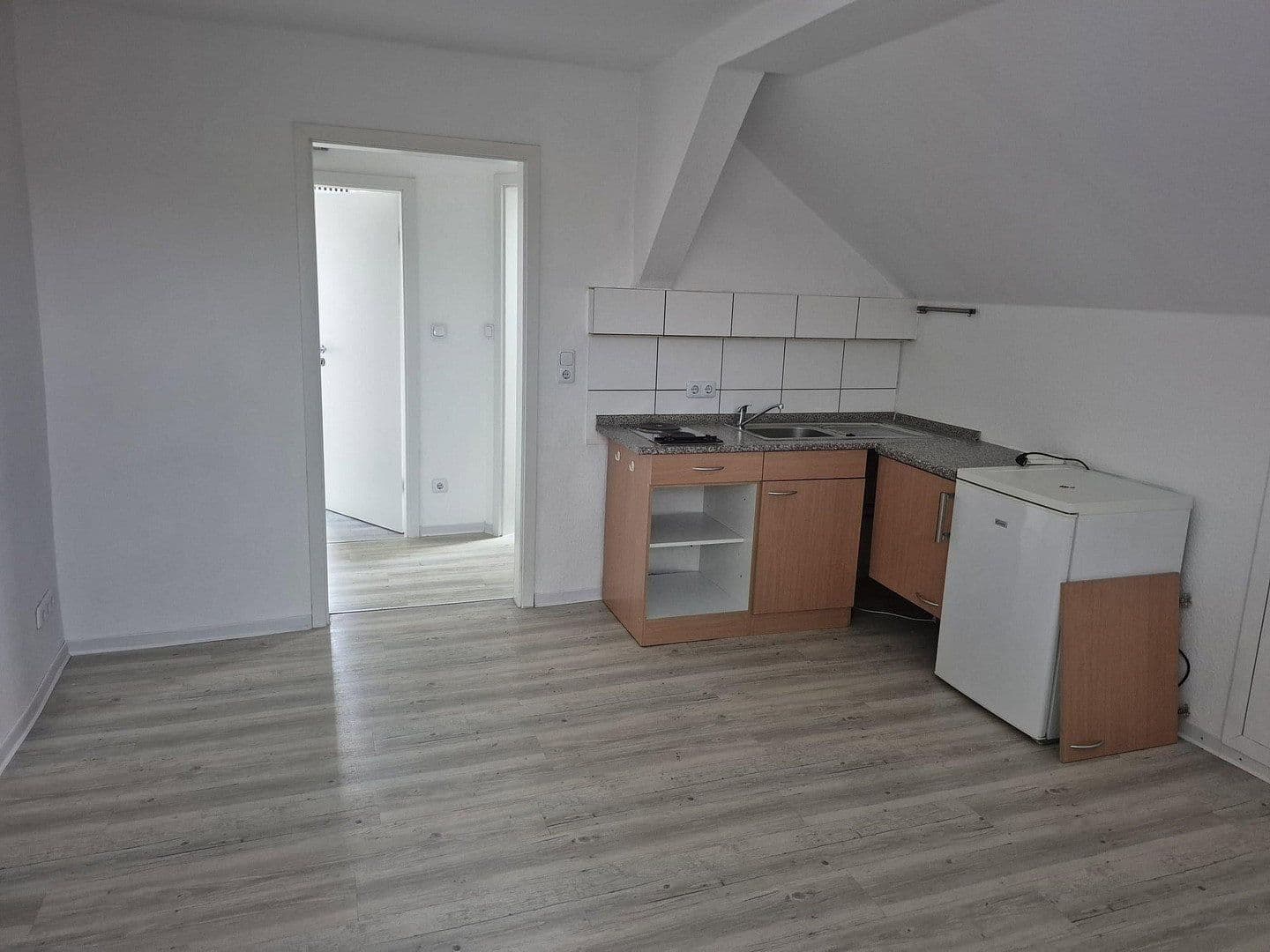 Prenájom bytu 1-izbový 20 m², Zellbach 70a, Clausthal-Zellerfeld, Dolné Sasko Prenájom bytu 1-izbový 20 m², Zellbach 70a, Clausthal-Zellerfeld, Dolné Sasko