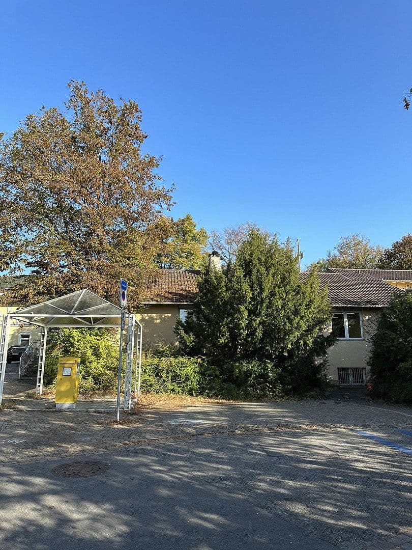 Predaj domu 196 m², pozemek 1.219 m², Poststr 3, Gottmadingen, Bádensko-Wurttembersko Predaj domu 196 m², pozemek 1.219 m², Poststr 3, Gottmadingen, Bádensko-Wurttembersko