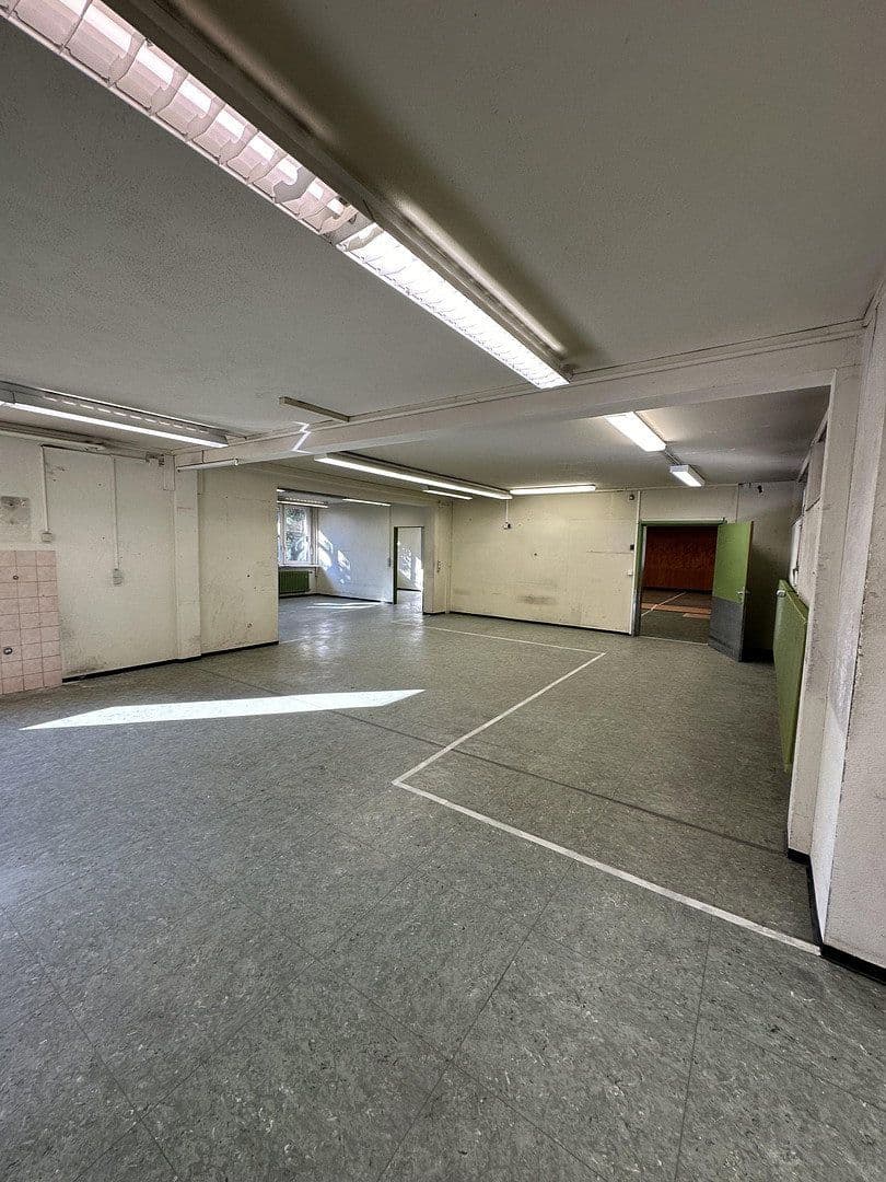 Predaj domu 196 m², pozemek 1.219 m², Poststr 3, Gottmadingen, Bádensko-Wurttembersko Predaj domu 196 m², pozemek 1.219 m², Poststr 3, Gottmadingen, Bádensko-Wurttembersko