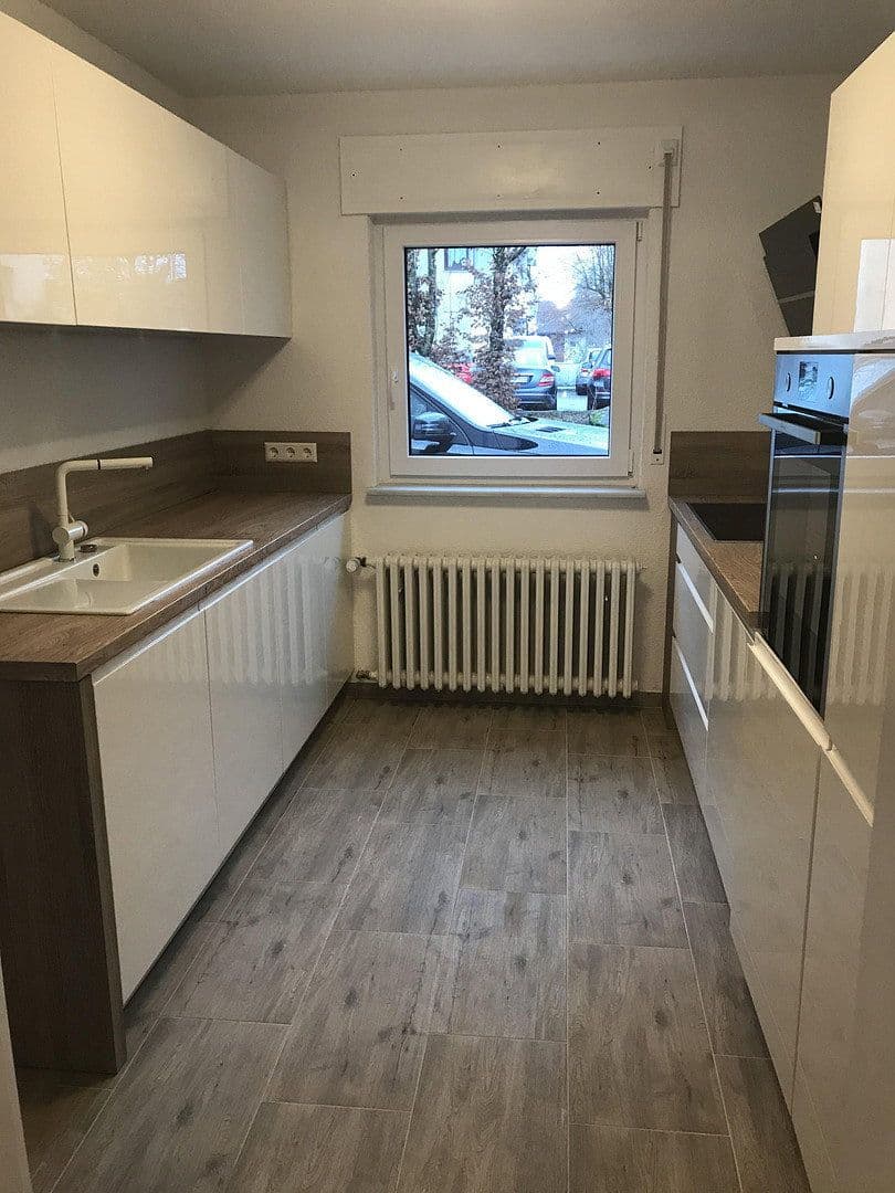 Predaj domu 196 m², pozemek 1.219 m², Poststr 3, Gottmadingen, Bádensko-Wurttembersko Predaj domu 196 m², pozemek 1.219 m², Poststr 3, Gottmadingen, Bádensko-Wurttembersko