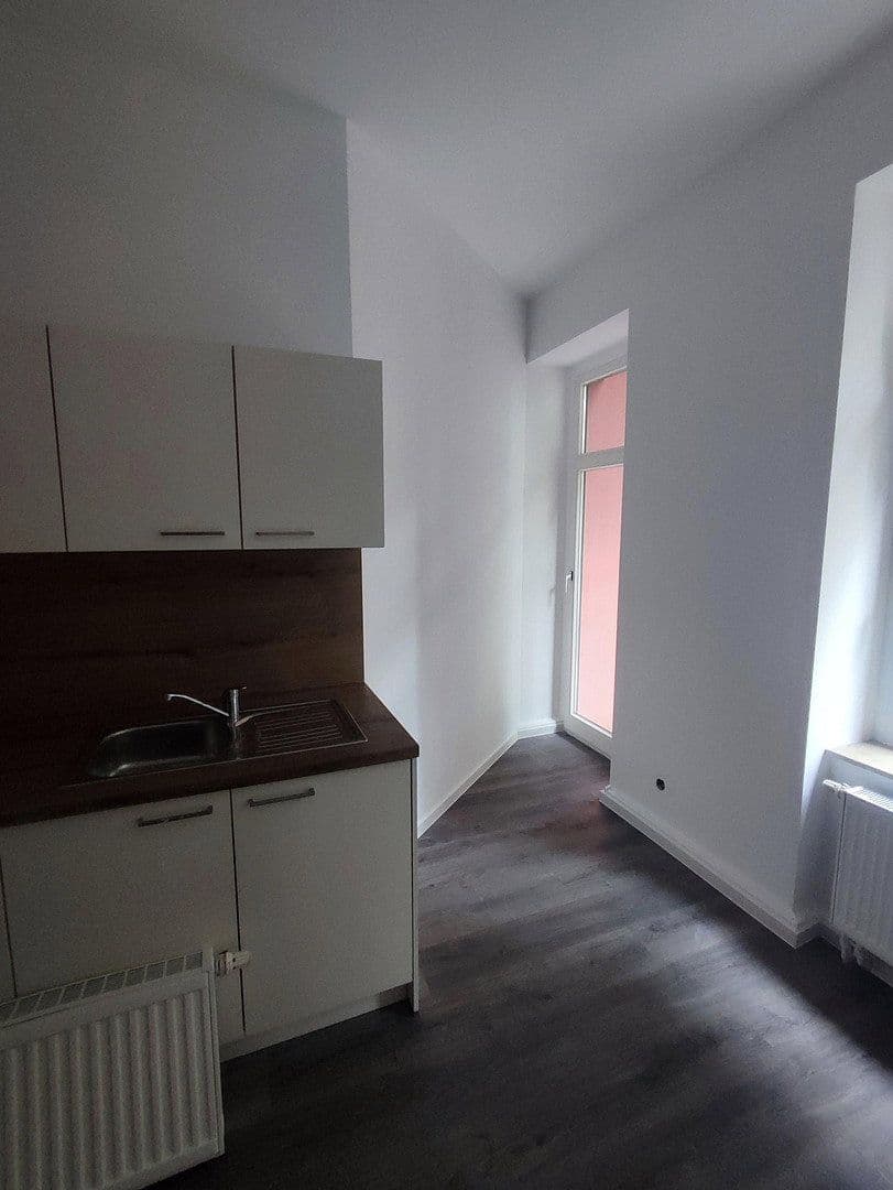 Prenájom bytu 2-izbový 74 m², Leipzig, Sasko Prenájom bytu 2-izbový 74 m², Leipzig, Sasko