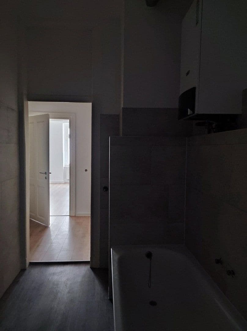 Prenájom bytu 2-izbový 74 m², Leipzig, Sasko Prenájom bytu 2-izbový 74 m², Leipzig, Sasko