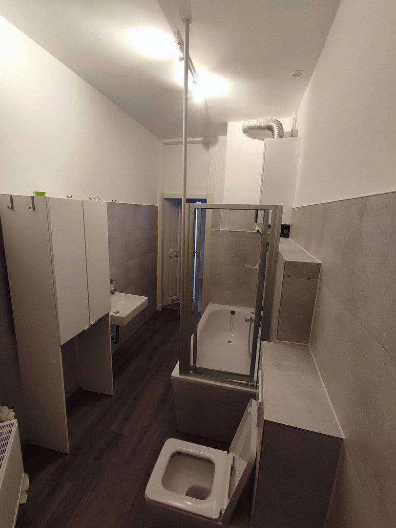 Prenájom bytu 2-izbový 74 m², Leipzig, Sasko Prenájom bytu 2-izbový 74 m², Leipzig, Sasko