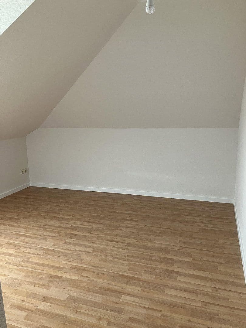 Prenájom bytu 2-izbový 55 m², Norderschlag 43a, Husum, Šlezvicko-Holštajnsko Prenájom bytu 2-izbový 55 m², Norderschlag 43a, Husum, Šlezvicko-Holštajnsko