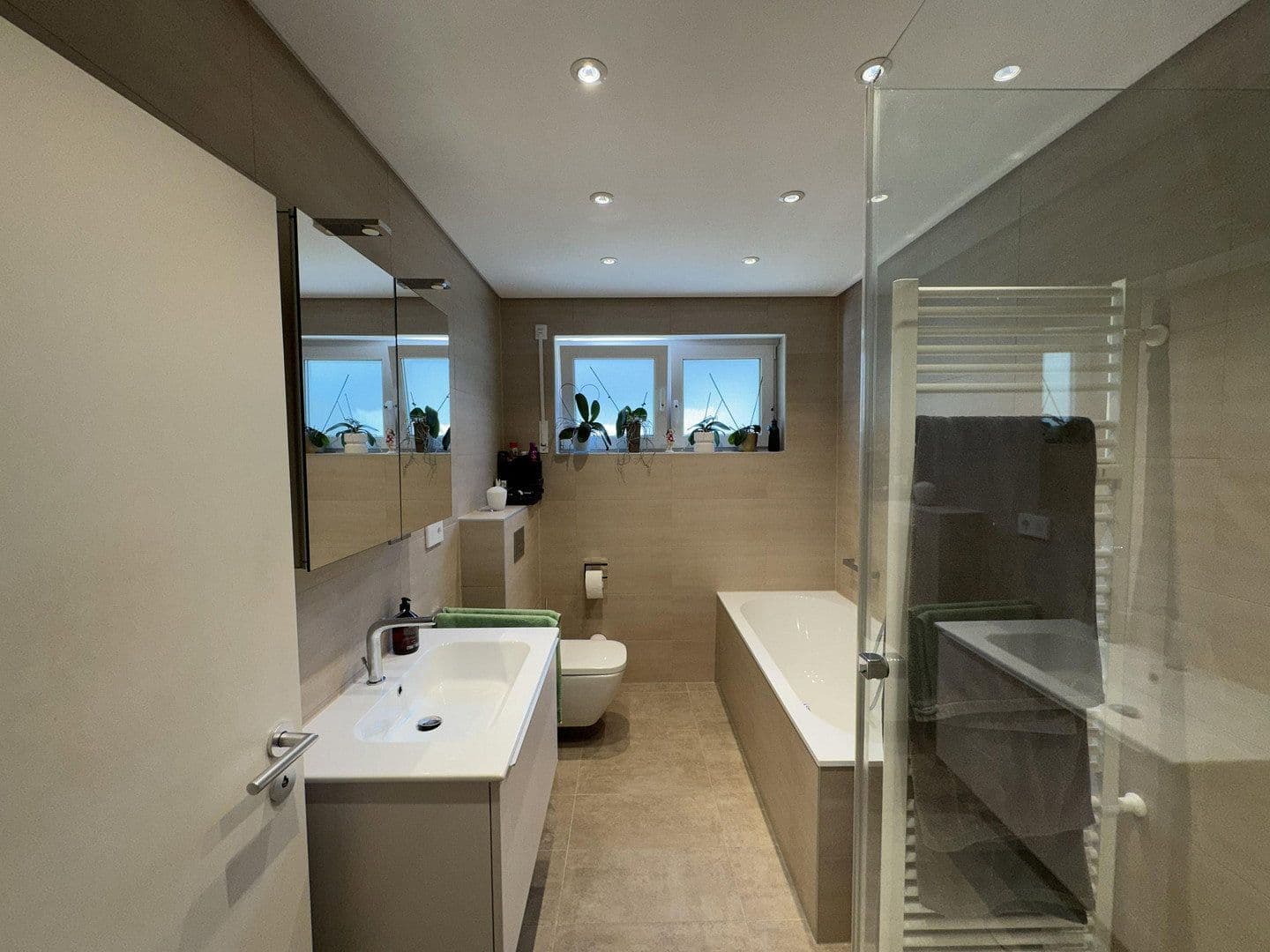 Predaj bytu 3-izbový 92 m², München, Bavorsko Predaj bytu 3-izbový 92 m², München, Bavorsko