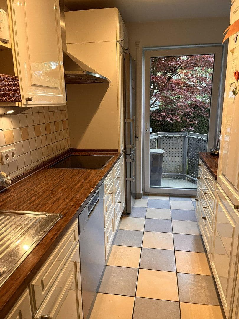 Predaj bytu 3-izbový 92 m², München, Bavorsko Predaj bytu 3-izbový 92 m², München, Bavorsko