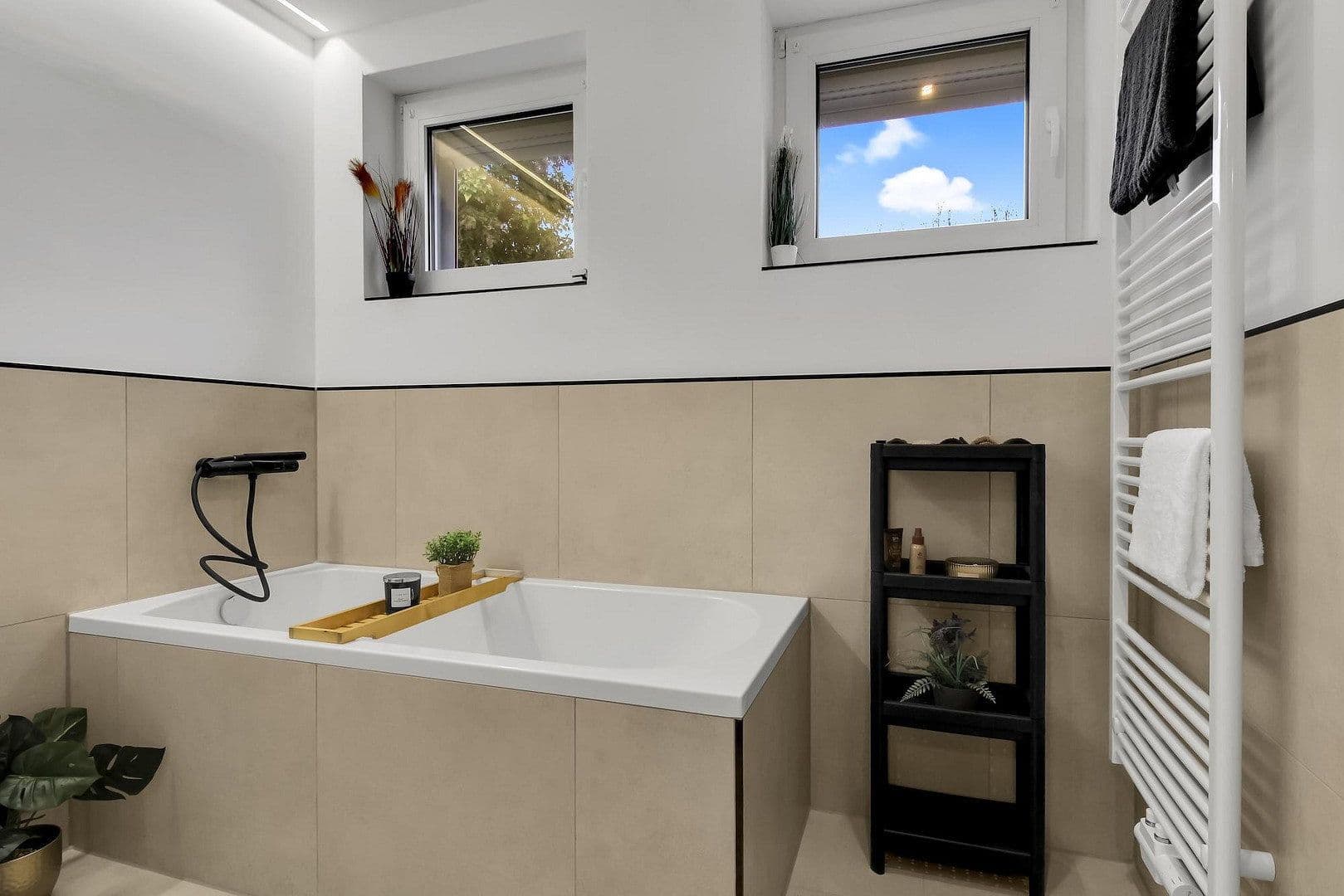 Predaj domu 122 m², pozemek 388 m², Glatzer Str. 100, Lüdenscheid, Severné Porýnie - Westfálsko Predaj domu 122 m², pozemek 388 m², Glatzer Str. 100, Lüdenscheid, Severné Porýnie - Westfálsko