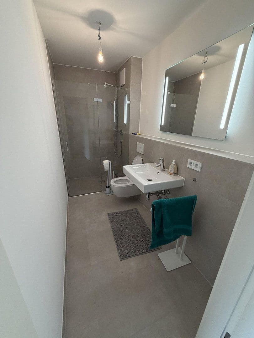 Prenájom bytu 2-izbový 117 m², Ofener Str. 24, München, Bavorsko Prenájom bytu 2-izbový 117 m², Ofener Str. 24, München, Bavorsko