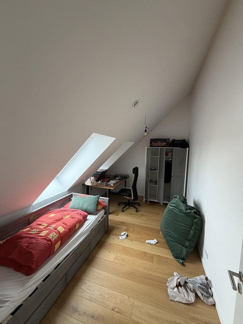 Prenájom bytu 2-izbový 117 m², Ofener Str. 24, München, Bavorsko Prenájom bytu 2-izbový 117 m², Ofener Str. 24, München, Bavorsko