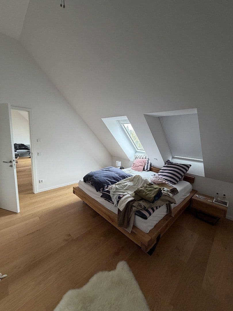 Prenájom bytu 2-izbový 117 m², Ofener Str. 24, München, Bavorsko Prenájom bytu 2-izbový 117 m², Ofener Str. 24, München, Bavorsko