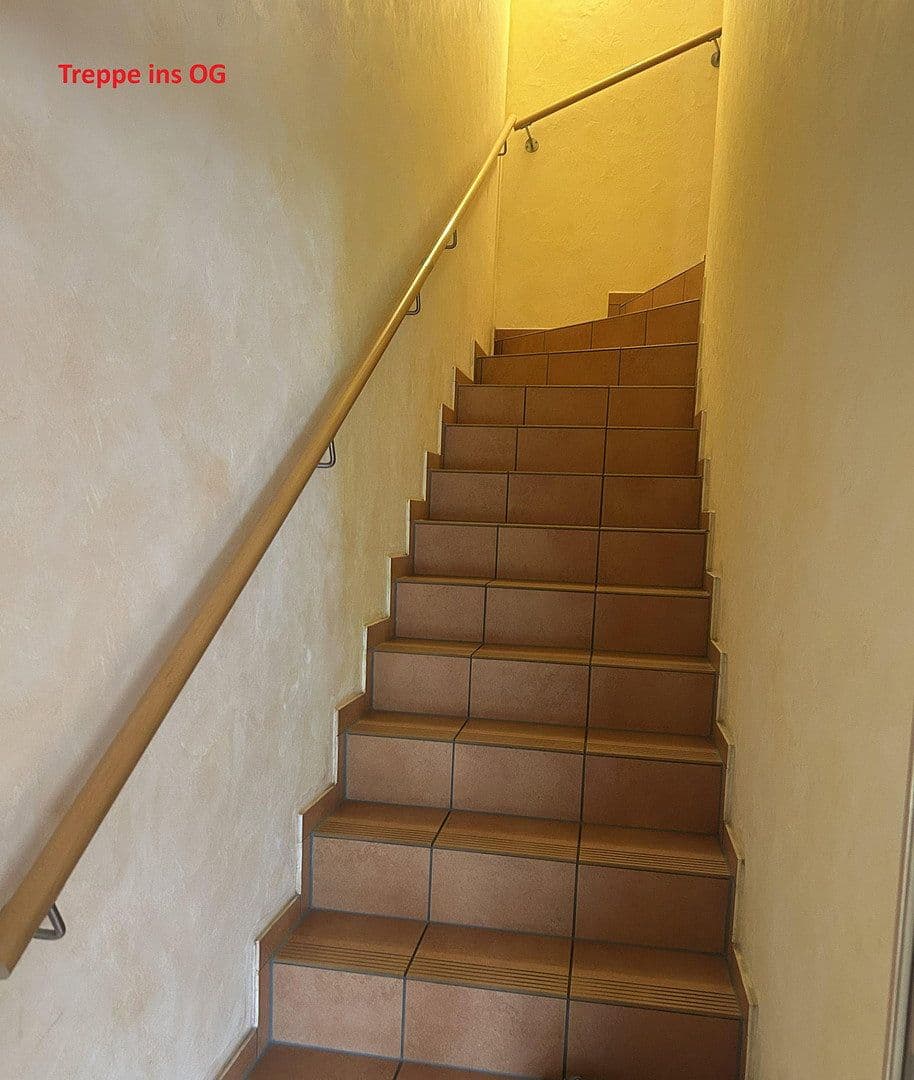 Predaj domu 208 m², pozemek 500 m², Zur Salze 7, Rudolstadt, Durínsko Predaj domu 208 m², pozemek 500 m², Zur Salze 7, Rudolstadt, Durínsko