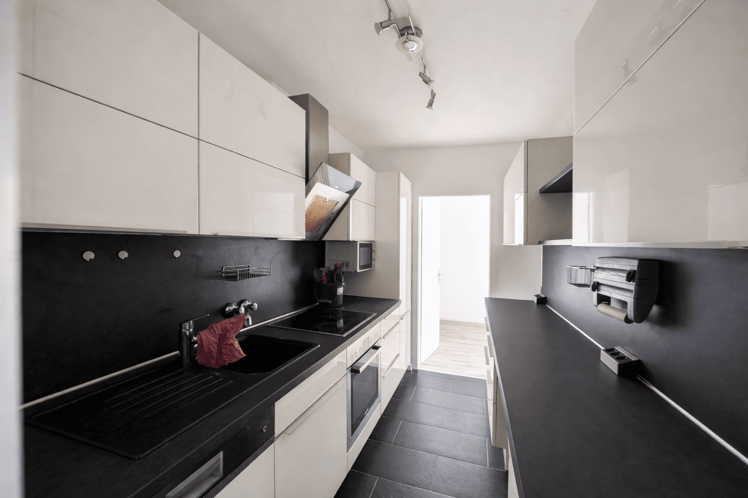Predaj bytu 4-izbový 76 m², Düsseldorfer Str. 138, Ratingen, Severné Porýnie - Westfálsko Predaj bytu 4-izbový 76 m², Düsseldorfer Str. 138, Ratingen, Severné Porýnie - Westfálsko
