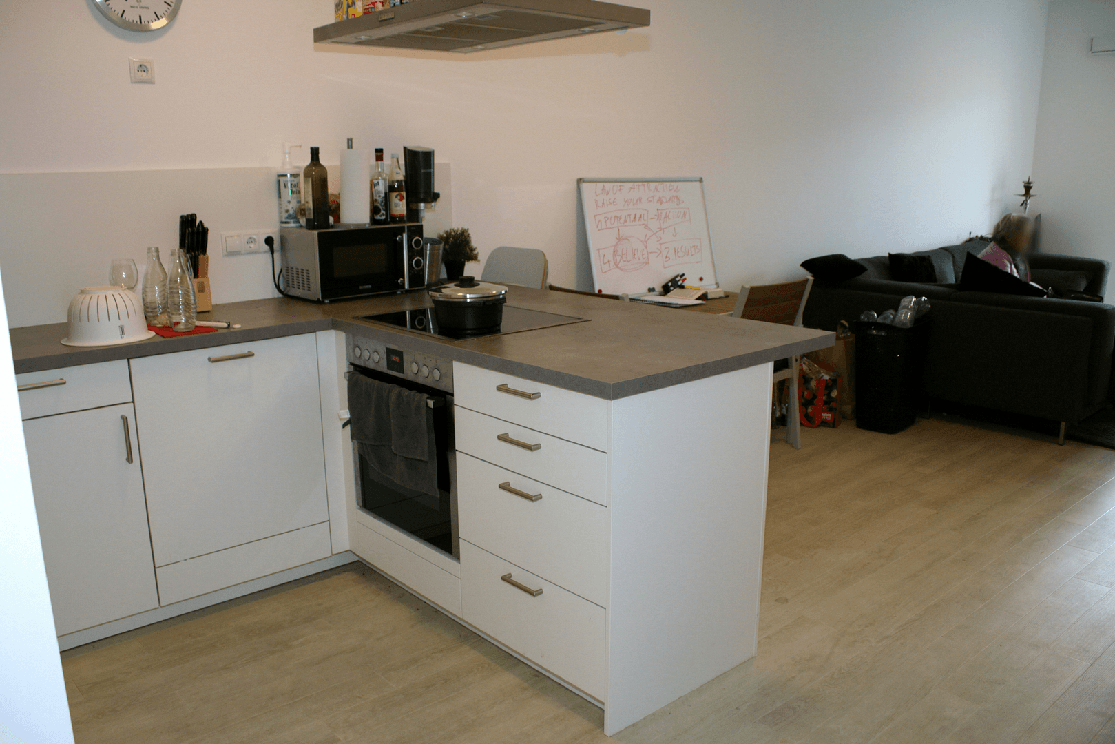 Prenájom bytu 2-izbový 72 m², Schlossplatz 4, Kiel, Šlezvicko-Holštajnsko Prenájom bytu 2-izbový 72 m², Schlossplatz 4, Kiel, Šlezvicko-Holštajnsko