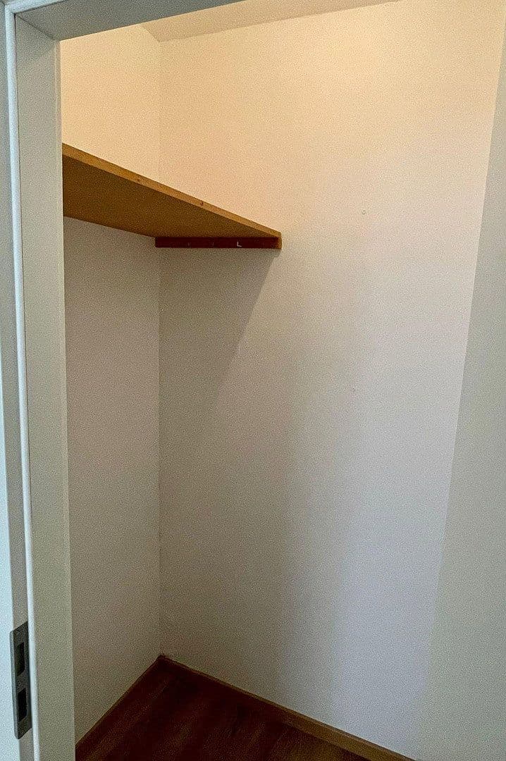 Prenájom bytu 2-izbový 64 m², Celler Str. 24 E, Braunschweig, Dolné Sasko Prenájom bytu 2-izbový 64 m², Celler Str. 24 E, Braunschweig, Dolné Sasko