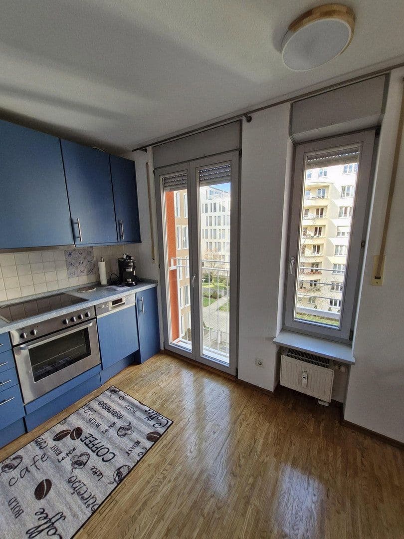 Prenájom bytu 2-izbový 51 m², München, Bavorsko Prenájom bytu 2-izbový 51 m², München, Bavorsko