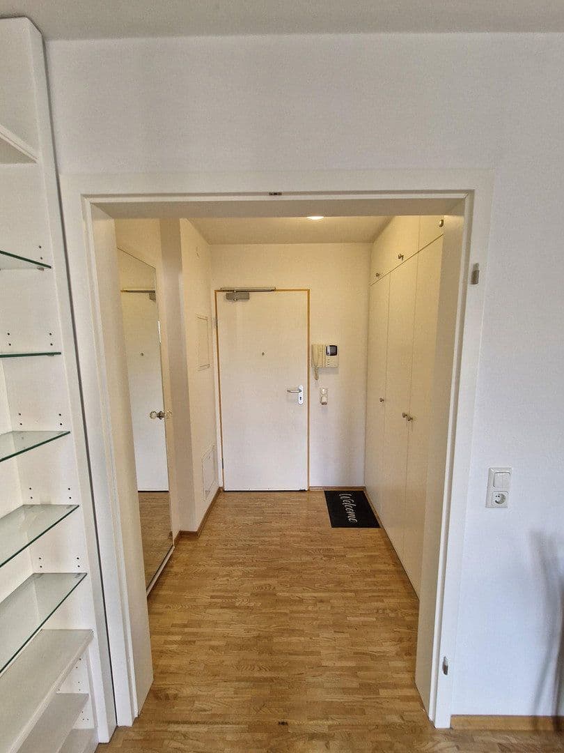 Prenájom bytu 2-izbový 51 m², München, Bavorsko Prenájom bytu 2-izbový 51 m², München, Bavorsko