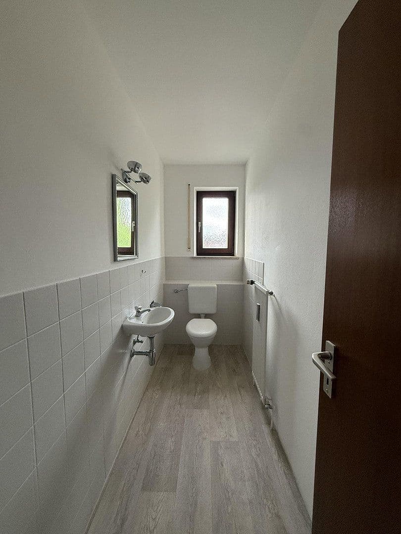 Prenájom bytu 3-izbový 107 m², Günzburg, Bavorsko Prenájom bytu 3-izbový 107 m², Günzburg, Bavorsko