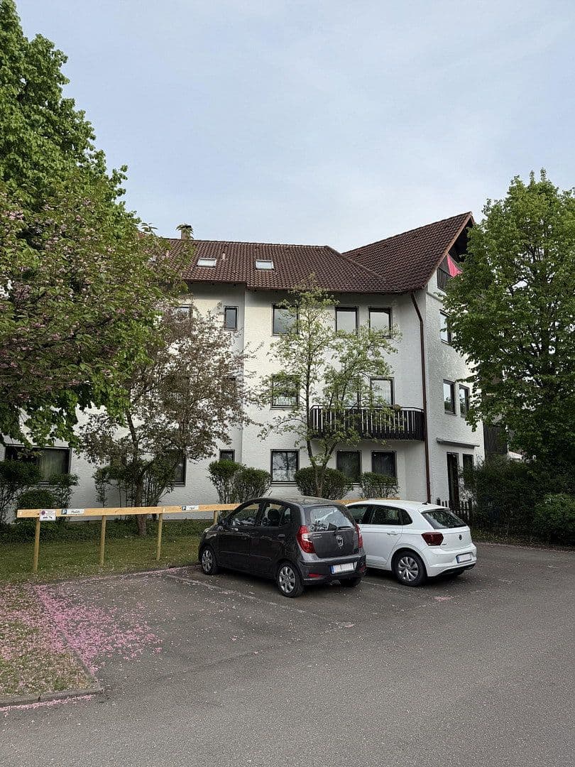Prenájom bytu 3-izbový 107 m², Günzburg, Bavorsko Prenájom bytu 3-izbový 107 m², Günzburg, Bavorsko