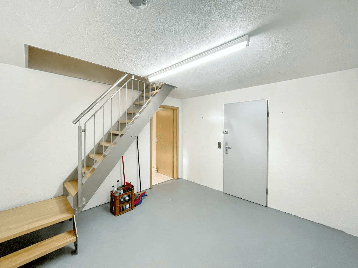 Prenájom bytu 4-izbový 73 m², Metzingen, Bádensko-Wurttembersko Prenájom bytu 4-izbový 73 m², Metzingen, Bádensko-Wurttembersko