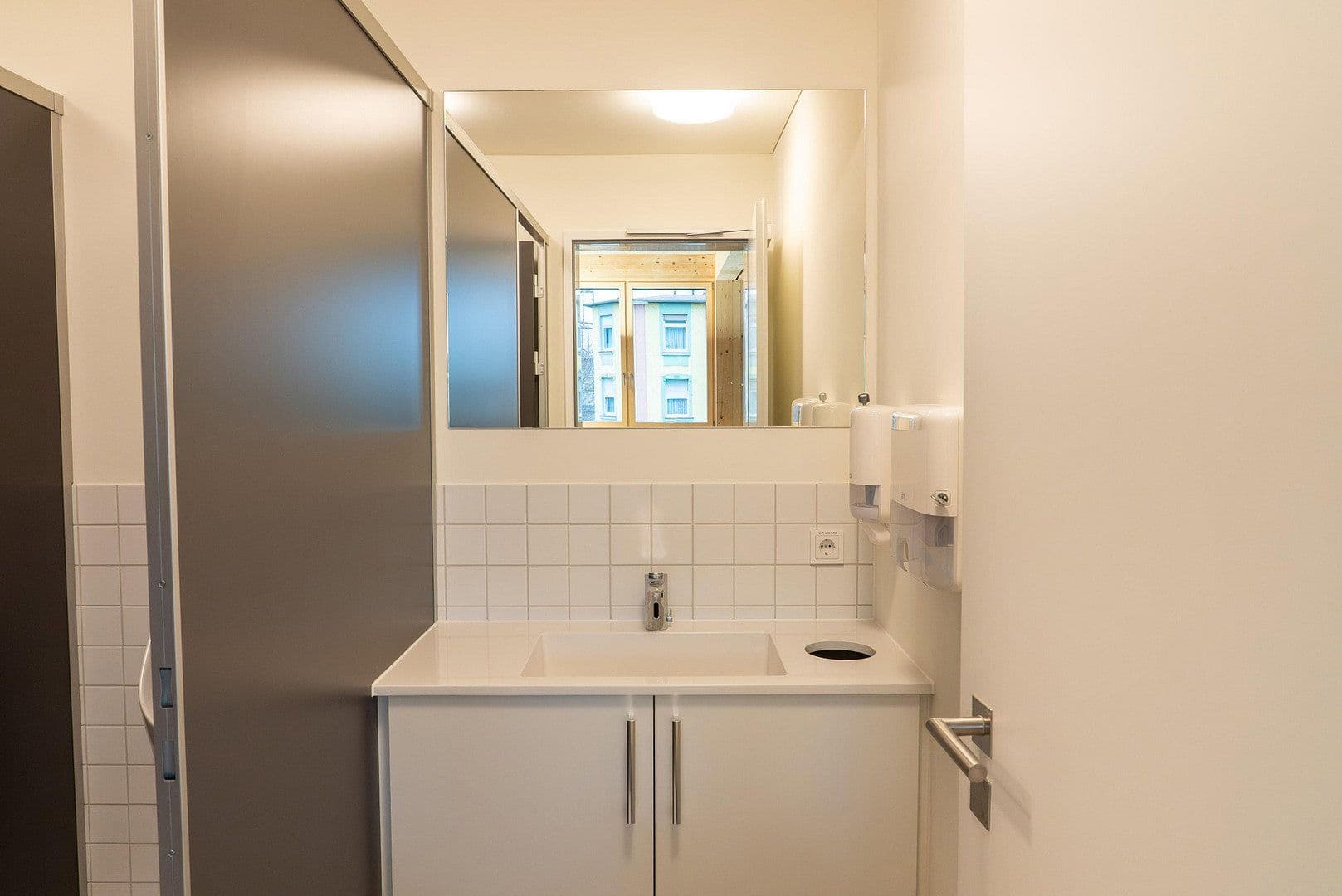 Prenájom kancelárie 432 m², Hafenallee 57, Offenbach, Hesensko Prenájom kancelárie 432 m², Hafenallee 57, Offenbach, Hesensko