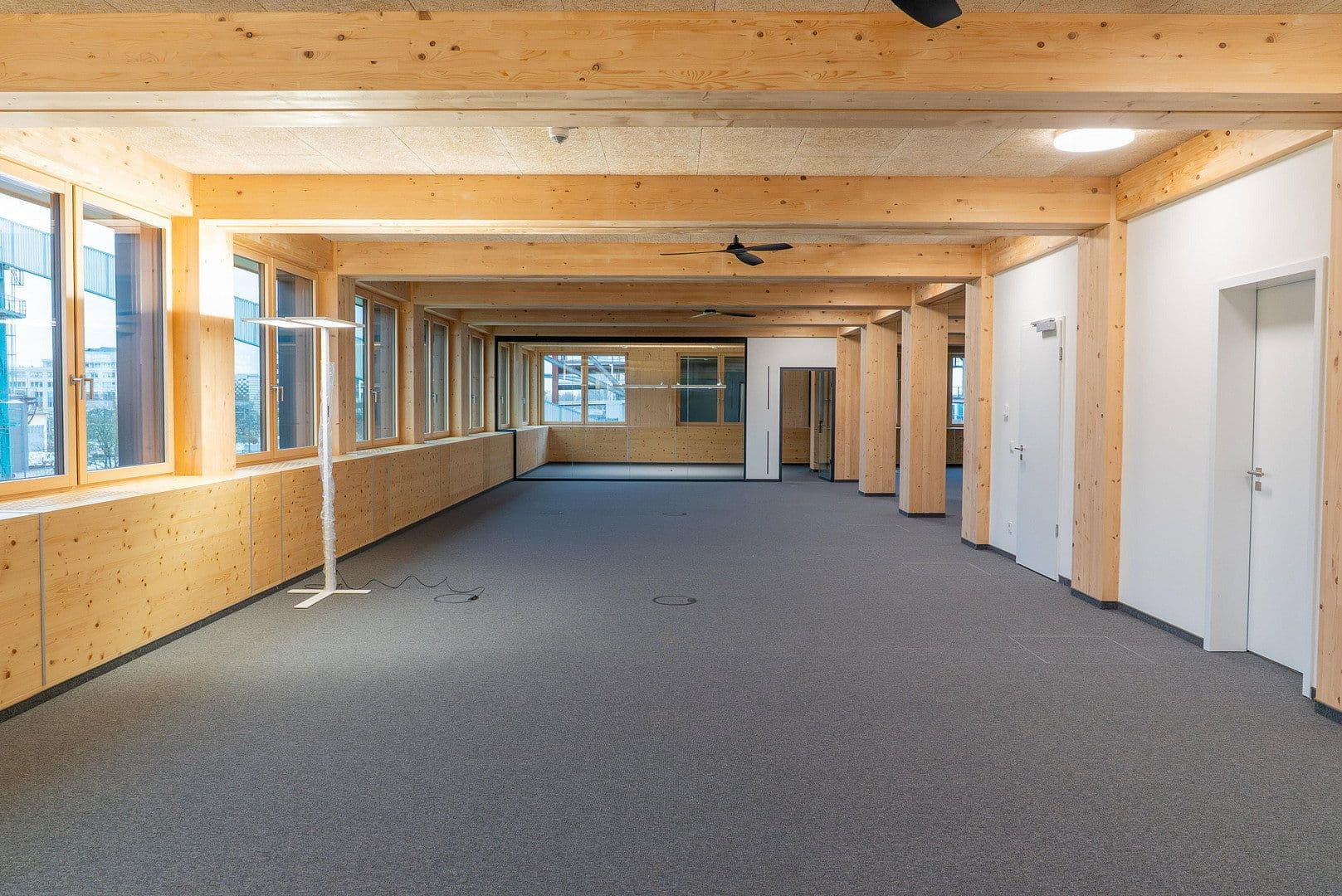 Prenájom kancelárie 432 m², Hafenallee 57, Offenbach, Hesensko Prenájom kancelárie 432 m², Hafenallee 57, Offenbach, Hesensko
