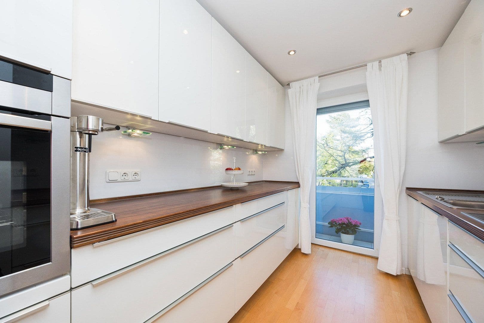 Predaj bytu 3-izbový 75 m², München, Bavorsko Predaj bytu 3-izbový 75 m², München, Bavorsko
