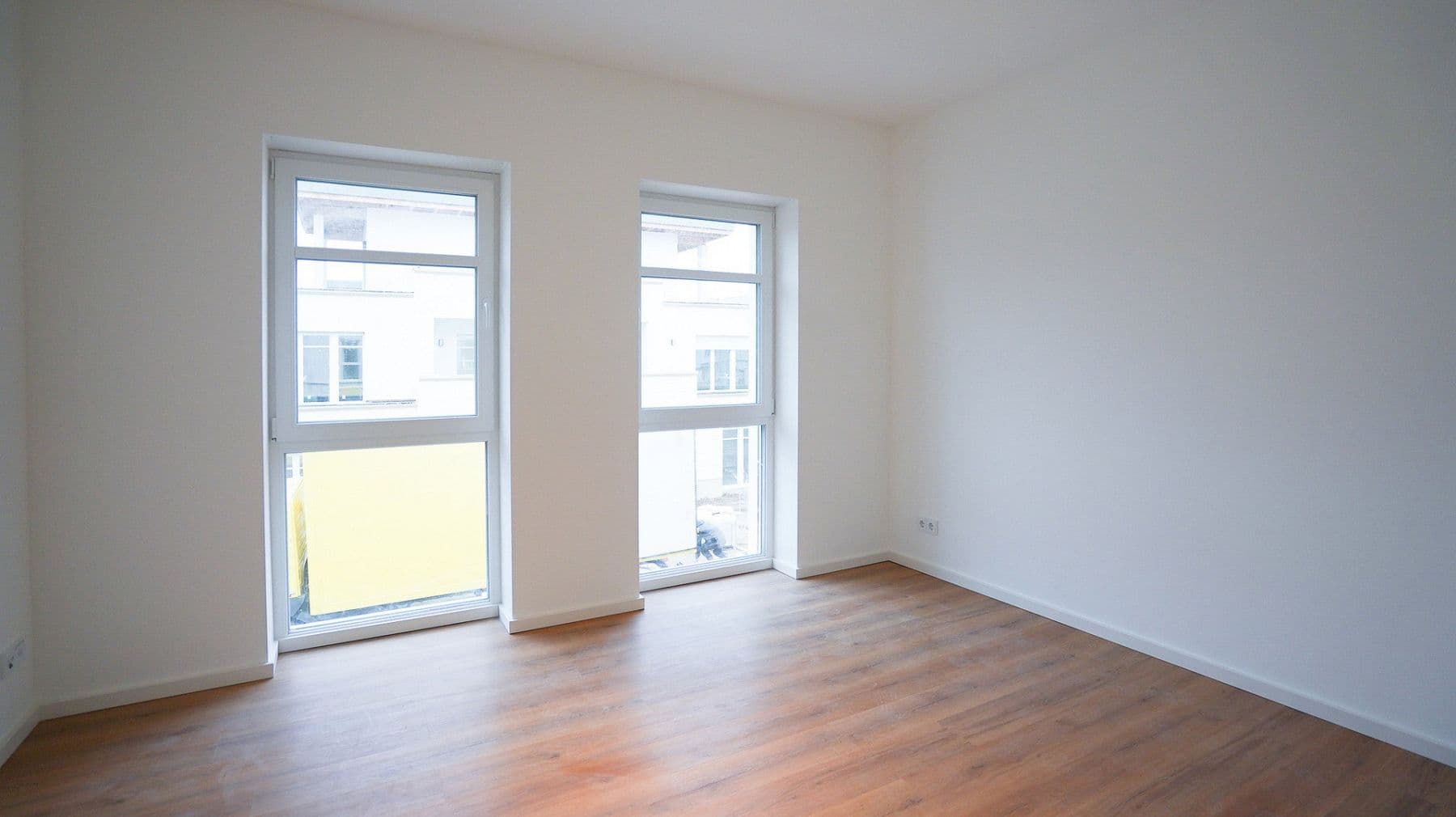 Prenájom bytu 3-izbový 80 m², Carl-Adam-Petri-Straße, Brandenburg - Potsdam, Brandenbursko Prenájom bytu 3-izbový 80 m², Carl-Adam-Petri-Straße, Brandenburg - Potsdam, Brandenbursko