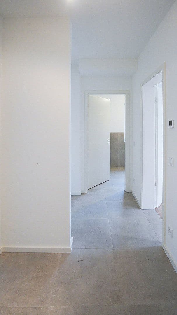 Prenájom bytu 3-izbový 80 m², Carl-Adam-Petri-Straße, Brandenburg - Potsdam, Brandenbursko Prenájom bytu 3-izbový 80 m², Carl-Adam-Petri-Straße, Brandenburg - Potsdam, Brandenbursko