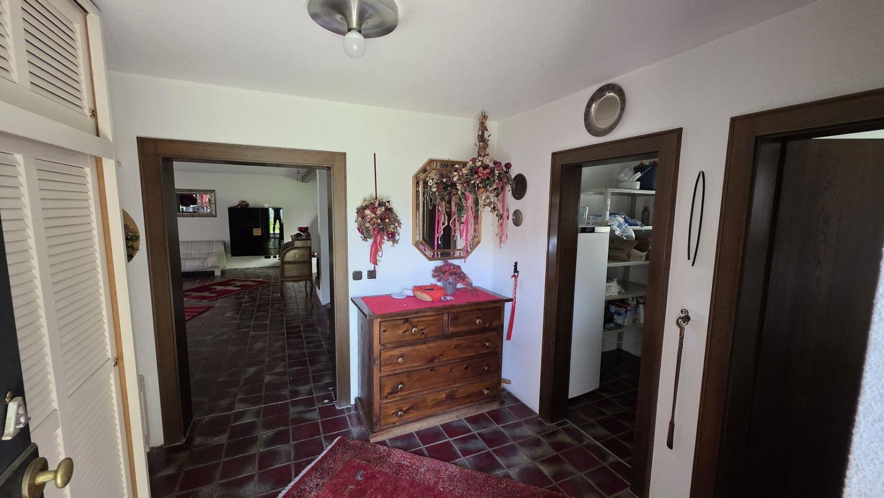 Predaj domu 184 m², pozemek 1.288 m², Puchheim, Bavorsko Predaj domu 184 m², pozemek 1.288 m², Puchheim, Bavorsko