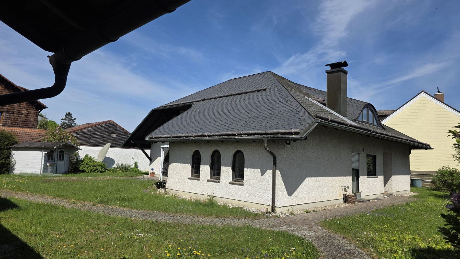 Predaj domu 184 m², pozemek 1.288 m², Puchheim, Bavorsko Predaj domu 184 m², pozemek 1.288 m², Puchheim, Bavorsko