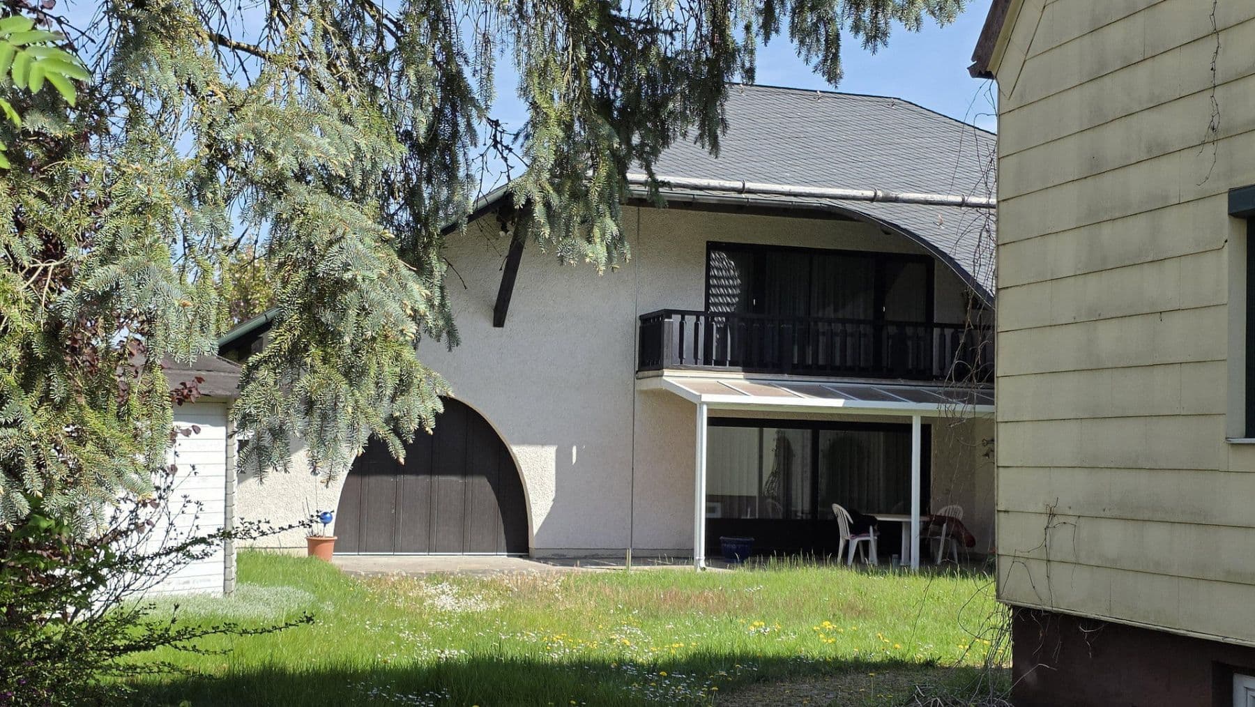 Predaj domu 184 m², pozemek 1.288 m², Puchheim, Bavorsko Predaj domu 184 m², pozemek 1.288 m², Puchheim, Bavorsko