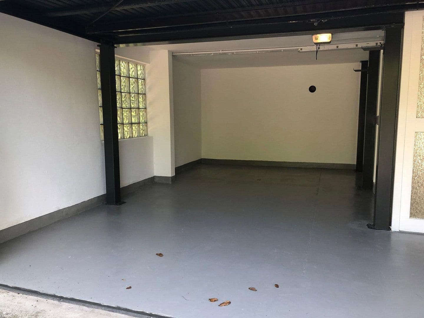 Prenájom domu 310 m², pozemek 1.650 m², Karlsruhe, Bádensko-Wurttembersko Prenájom domu 310 m², pozemek 1.650 m², Karlsruhe, Bádensko-Wurttembersko