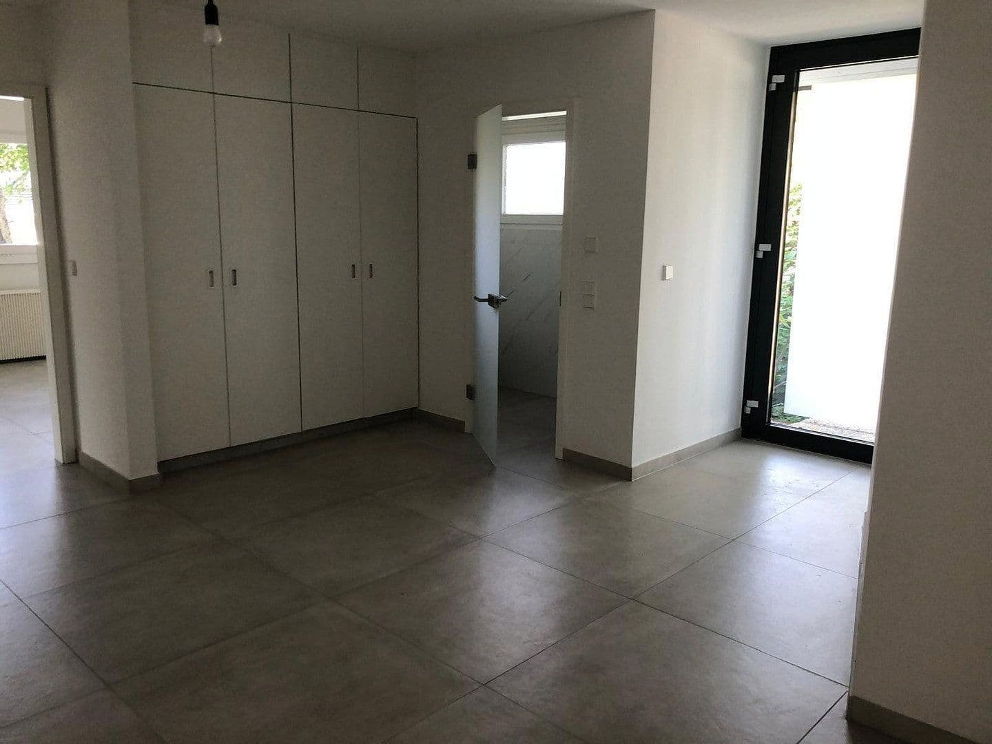 Prenájom domu 310 m², pozemek 1.650 m², Karlsruhe, Bádensko-Wurttembersko Prenájom domu 310 m², pozemek 1.650 m², Karlsruhe, Bádensko-Wurttembersko