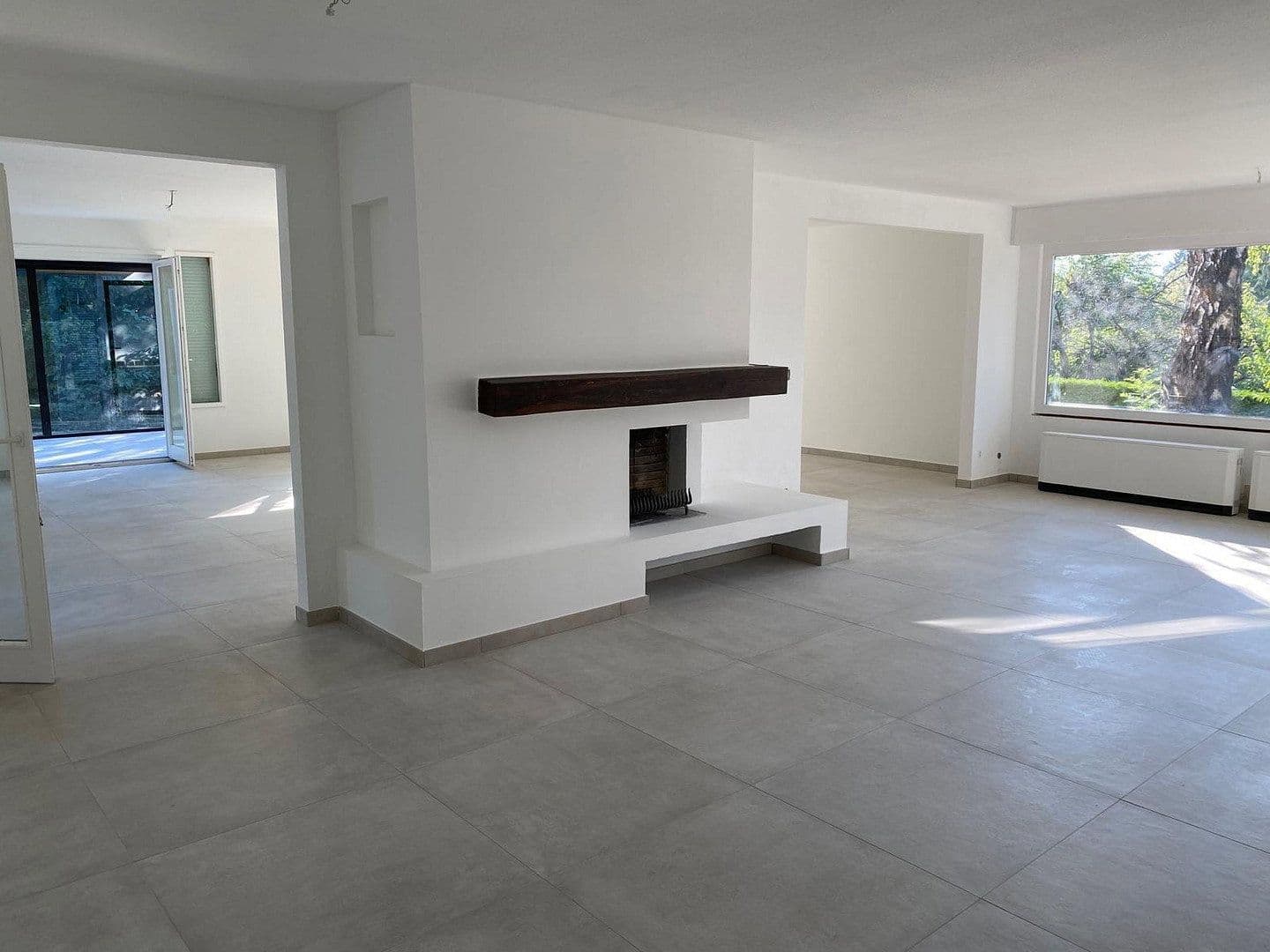Prenájom domu 310 m², pozemek 1.650 m², Karlsruhe, Bádensko-Wurttembersko Prenájom domu 310 m², pozemek 1.650 m², Karlsruhe, Bádensko-Wurttembersko