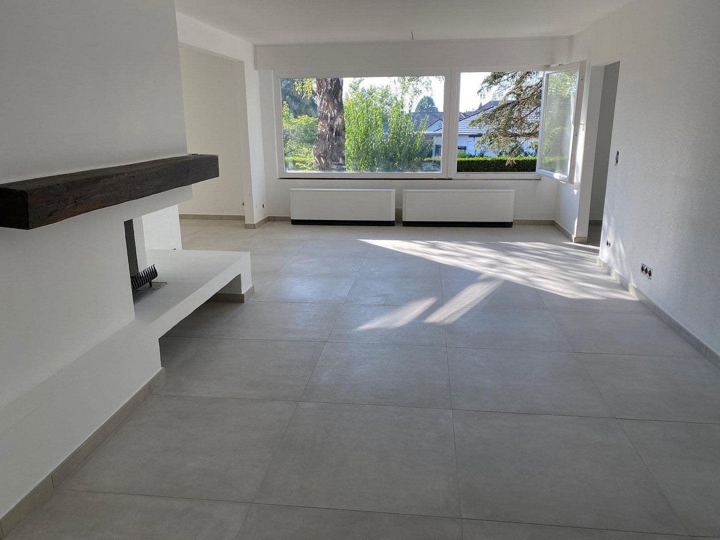 Prenájom domu 310 m², pozemek 1.650 m², Karlsruhe, Bádensko-Wurttembersko Prenájom domu 310 m², pozemek 1.650 m², Karlsruhe, Bádensko-Wurttembersko