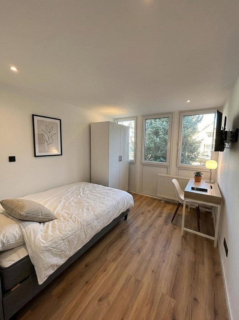 Prenájom bytu 13 m², Waldschulstr. 54, München, Bavorsko Prenájom bytu 13 m², Waldschulstr. 54, München, Bavorsko