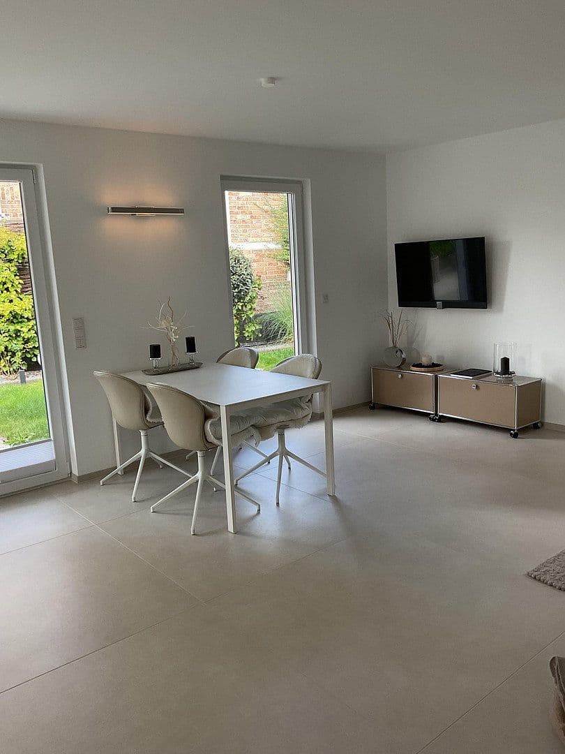 Predaj bytu 2-izbový 80 m², Travemünde, Šlezvicko-Holštajnsko Predaj bytu 2-izbový 80 m², Travemünde, Šlezvicko-Holštajnsko