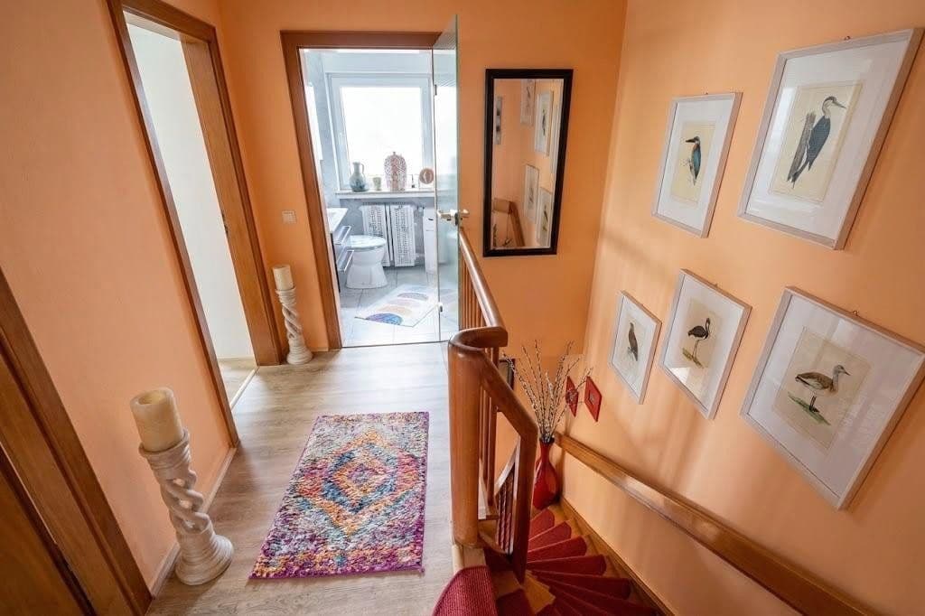 Predaj domu 120 m², pozemek 600 m², Rinteln, Dolné Sasko Predaj domu 120 m², pozemek 600 m², Rinteln, Dolné Sasko
