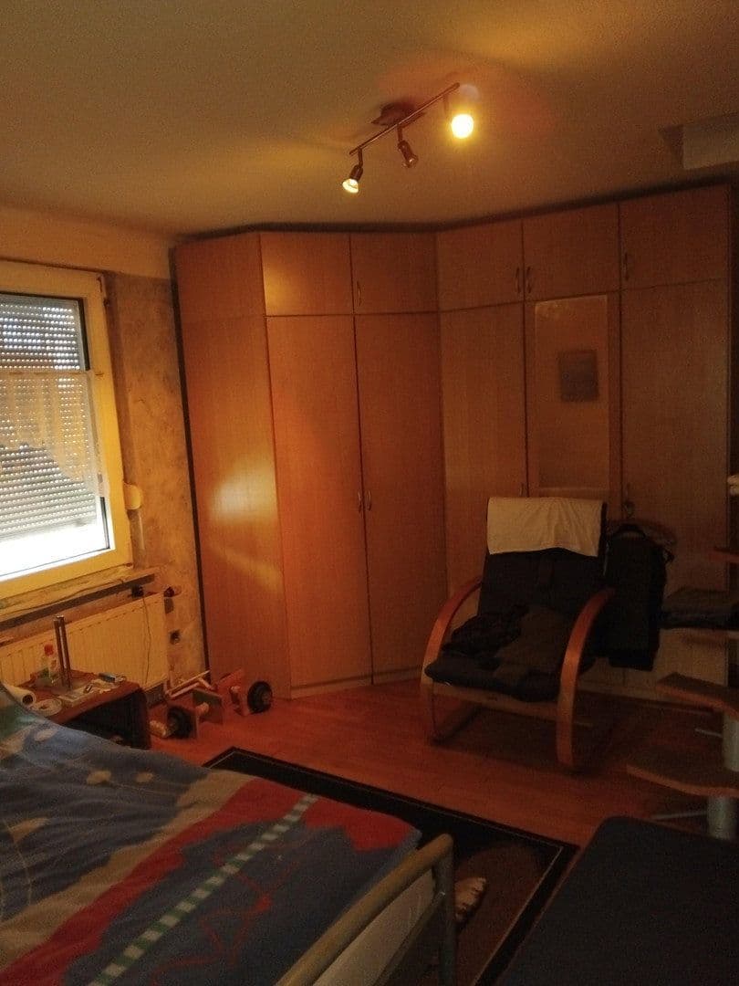 Predaj domu 264 m², pozemek 400 m², Idar-Oberstein, Porýnie-Falcko Predaj domu 264 m², pozemek 400 m², Idar-Oberstein, Porýnie-Falcko