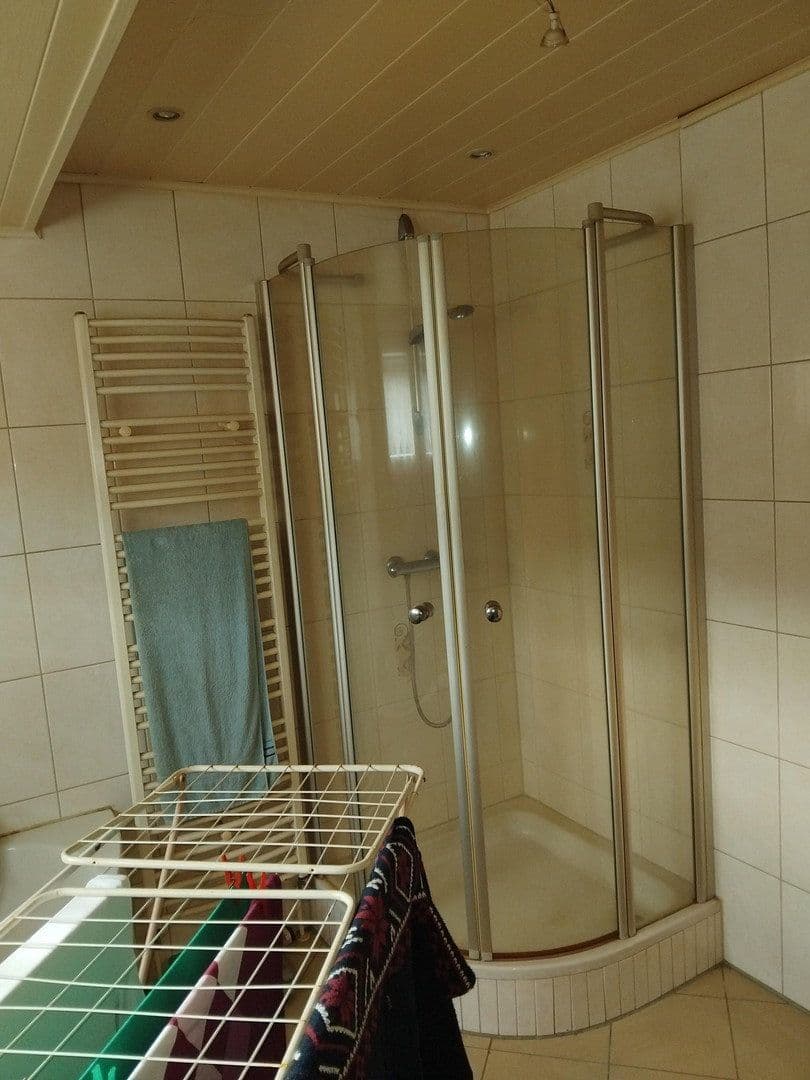 Predaj domu 264 m², pozemek 400 m², Idar-Oberstein, Porýnie-Falcko Predaj domu 264 m², pozemek 400 m², Idar-Oberstein, Porýnie-Falcko