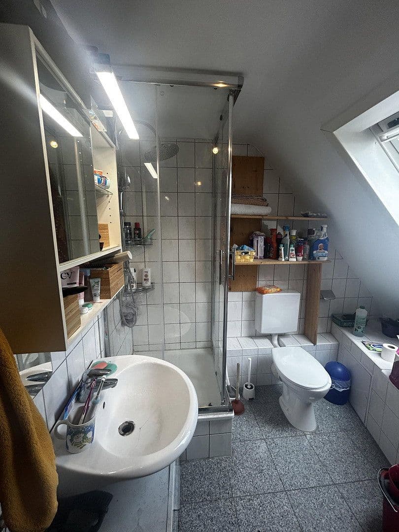 Prenájom bytu 4-izbový 85 m², Kornwestheim, Bádensko-Wurttembersko Prenájom bytu 4-izbový 85 m², Kornwestheim, Bádensko-Wurttembersko