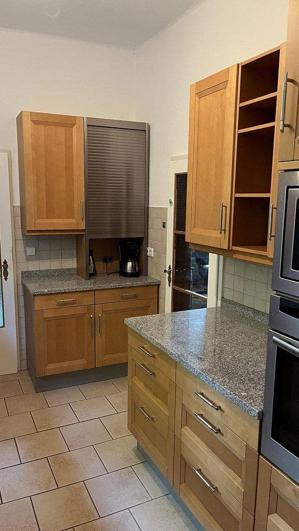 Predaj domu 220 m², pozemek 1.100 m², Uelzen, Dolné Sasko Predaj domu 220 m², pozemek 1.100 m², Uelzen, Dolné Sasko