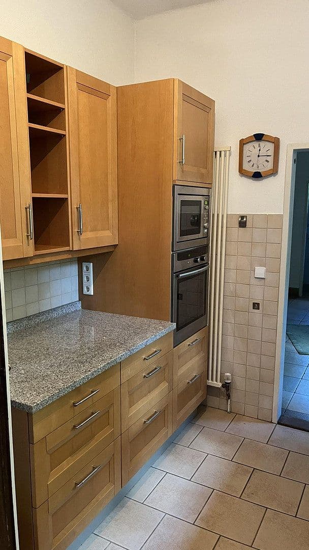 Predaj domu 220 m², pozemek 1.100 m², Uelzen, Dolné Sasko Predaj domu 220 m², pozemek 1.100 m², Uelzen, Dolné Sasko